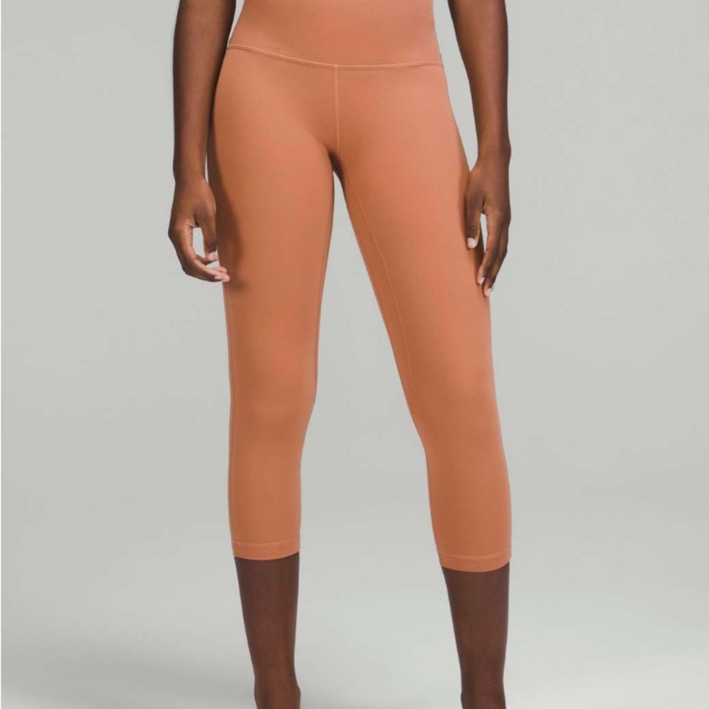 Lululemon Align High-rise crops 23” Size 10 in “dusty clay”